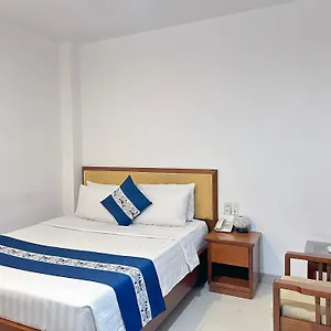 Ruby Star Hotel- Near Ben Thanh Market Hotel